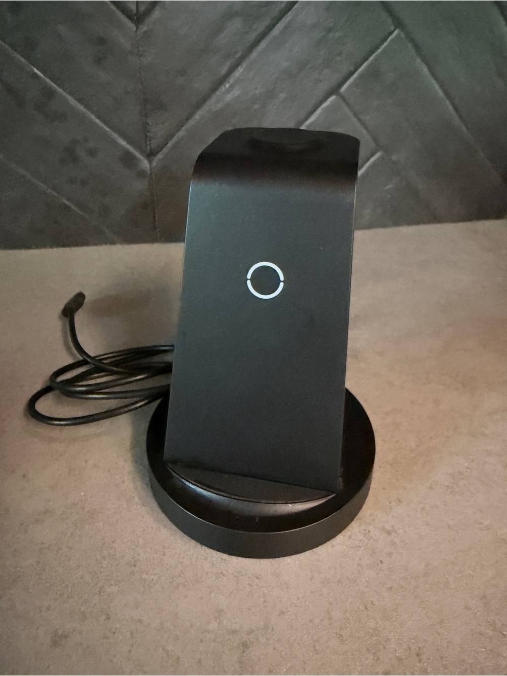 Wireless Charging Stand - Black